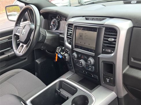 Used 2024 RAM 1500 Classic Warlock w/ Electronics Group AWD/4WD image 7