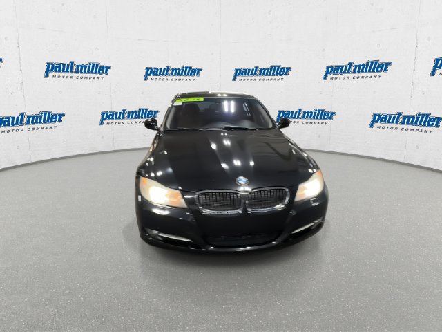 Used 2011 BMW 335i xDrive Sedan AWD/4WD image 3