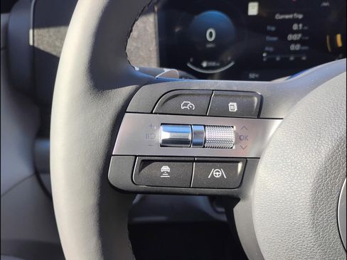 New 2026 Hyundai Kona Limited FWD image 25