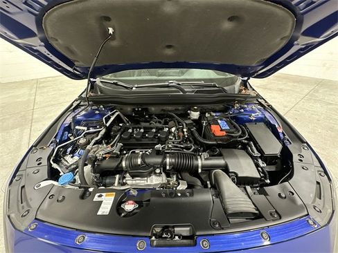 Used 2022 Honda Accord Sport image 25