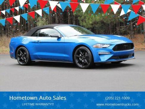 Used 2020 Ford Mustang Convertible w/ Equipment Group 101A image 1