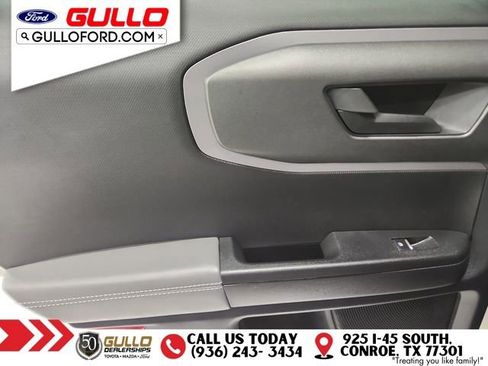 Used 2025 Ford Bronco Sport Badlands image 16