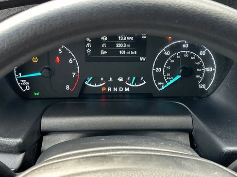 Used 2020 Ford Transit 350 XLT image 28