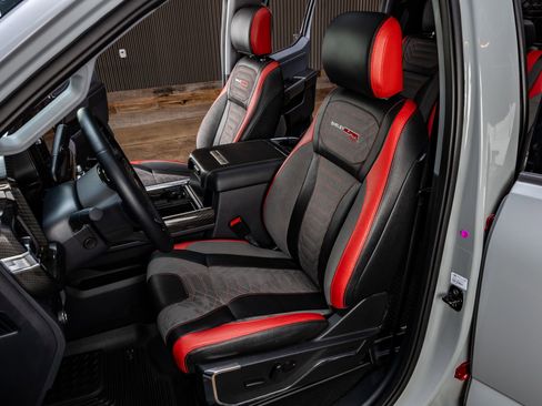 Used 2024 Ford F250 Lariat w/ Lariat Ultimate Package AWD/4WD image 29