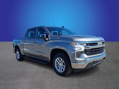 Used 2023 Chevrolet Silverado 1500 LT image 3