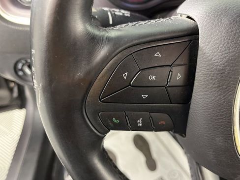 Used 2018 Dodge Charger SXT w/ Blacktop Package image 21