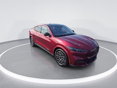 New 2025 Ford Mustang Mach-E Premium image 2