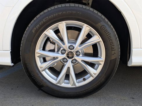 Used 2022 Audi Q3 2.0T Premium w/ Convenience Package image 27