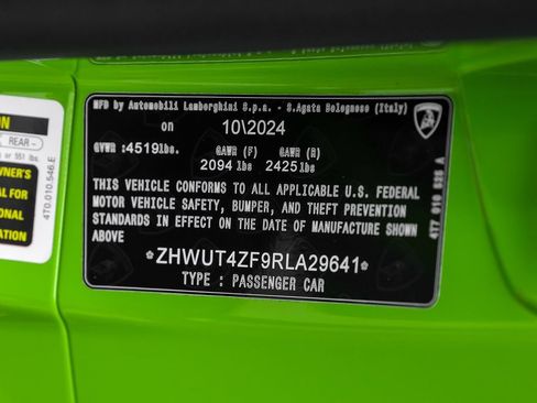 Used 2024 Lamborghini Huracan EVO AWD/4WD image 55