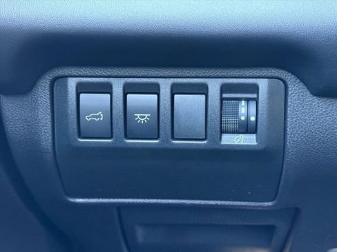 Used 2024 Subaru Ascent Onyx Edition image 25