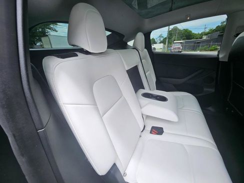 Used 2023 Tesla Model Y AWD image 65