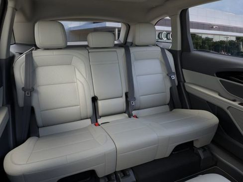 New 2026 Lincoln Nautilus Premier w/ Equipment Group 102A AWD/4WD image 11