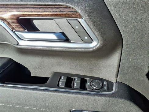 New 2026 GMC Sierra 1500 Elevation image 27