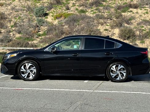 Used 2020 Subaru Legacy Premium image 9