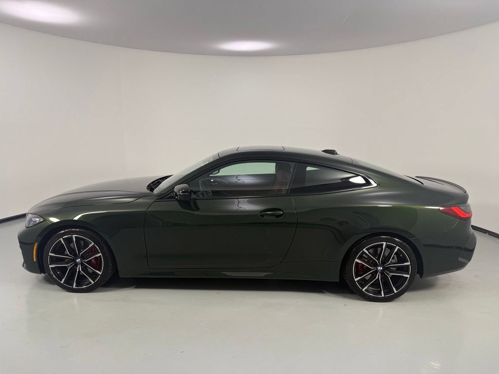 Used 2024 BMW 430i Coupe w/ M Sport Package RWD image 4