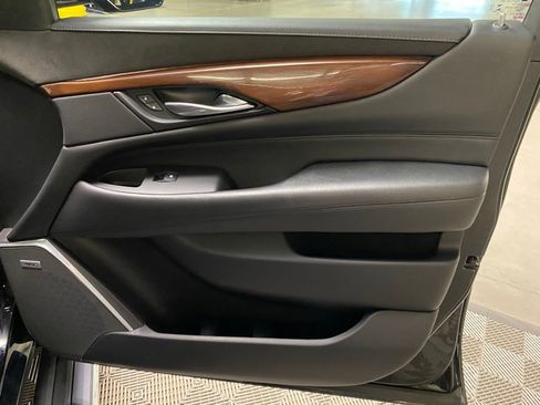 Used 2019 Cadillac Escalade Premium Luxury image 16