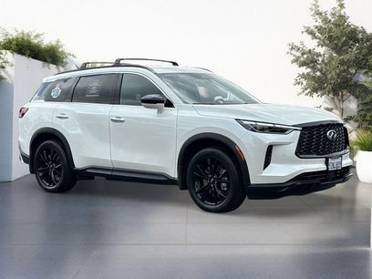 Certified 2025 INFINITI QX60 Luxe w/ Black Edition