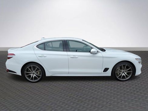 Used 2025 Genesis G70 2.5T AWD/4WD image 4