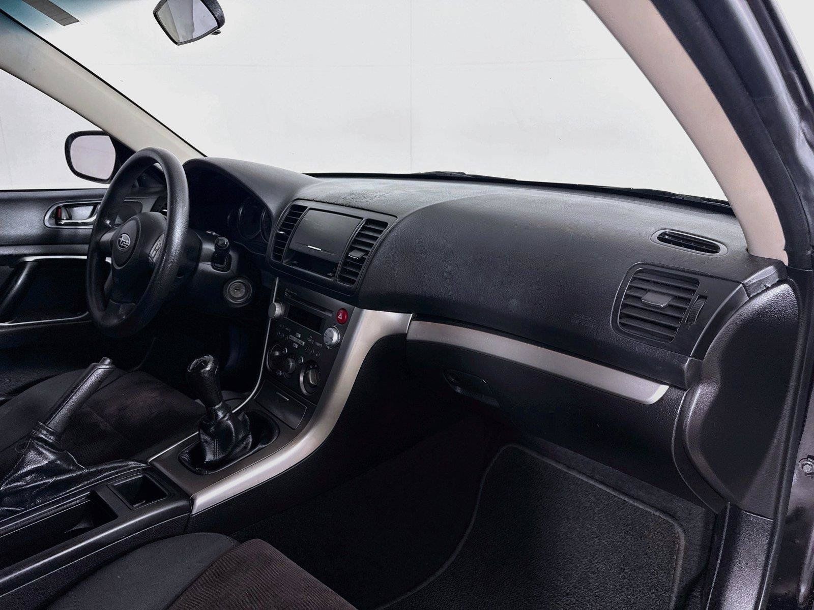Used 2008 Subaru Outback 2.5i AWD/4WD image 26