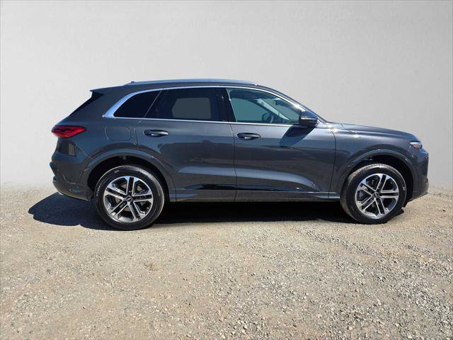 New 2026 Audi Q5 Premium Plus AWD/4WD image 2