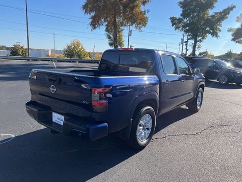 Used 2023 Nissan Frontier SV w/ SV Convenience Package image 5