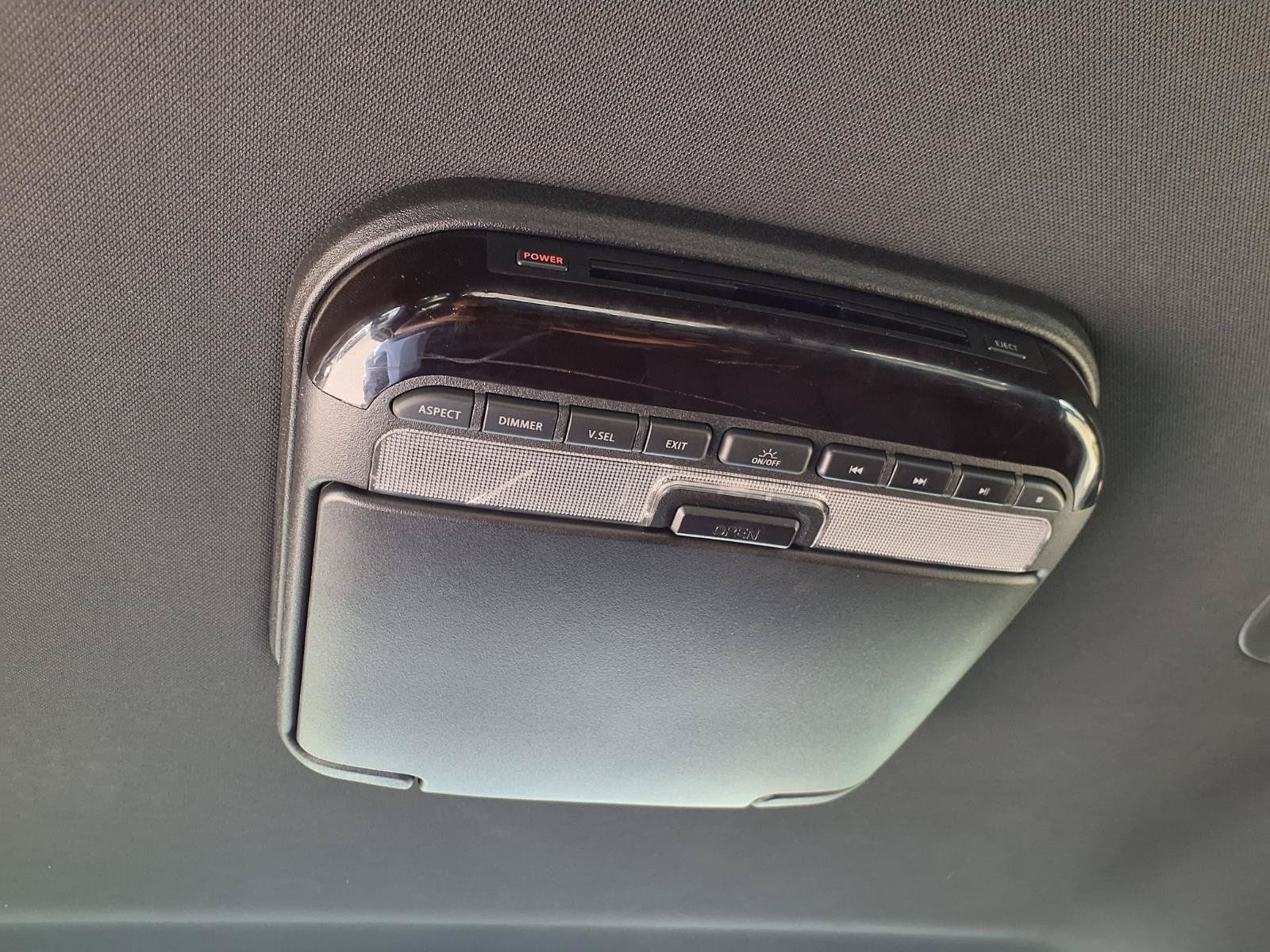 Used 2021 Chrysler Pacifica Touring w/ S Appearance Package FWD image 19