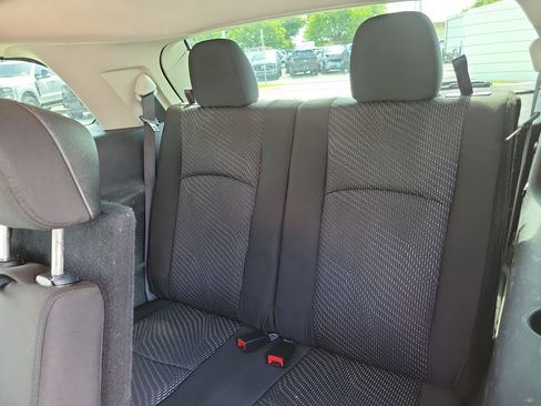 Used 2020 Dodge Journey SE w/ SE Popular Equipment Group FWD image 13