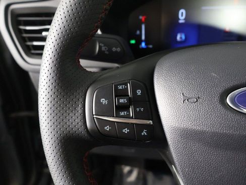 Used 2024 Ford Escape ST-Line w/ Tech Pack #1 image 40