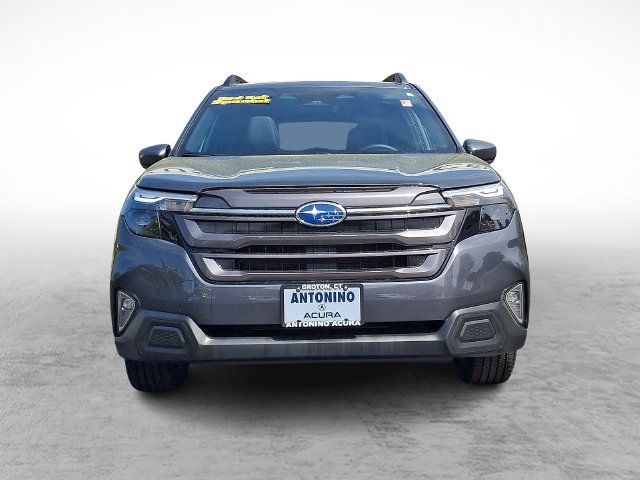 Used 2026 Subaru Forester Premium AWD/4WD image 2