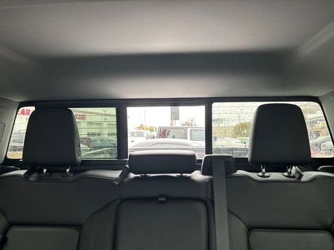 Used 2019 GMC Sierra 1500 SLT image 42