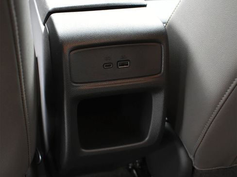 New 2026 Chevrolet Trax ACTIV w/ Sunroof Package image 11