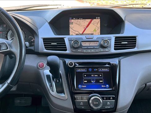 Used 2015 Honda Odyssey EX-L image 7