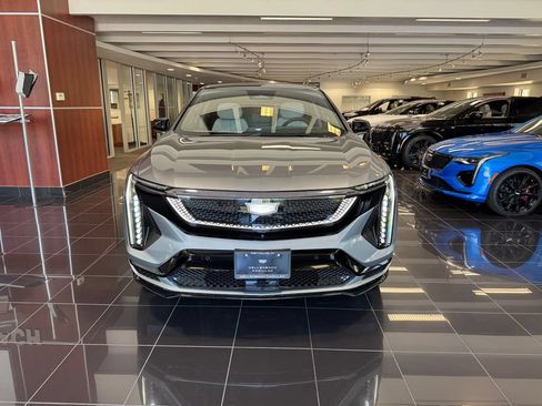 New 2026 Cadillac Optiq V w/ LPO, Floor Liner Package AWD/4WD image 2
