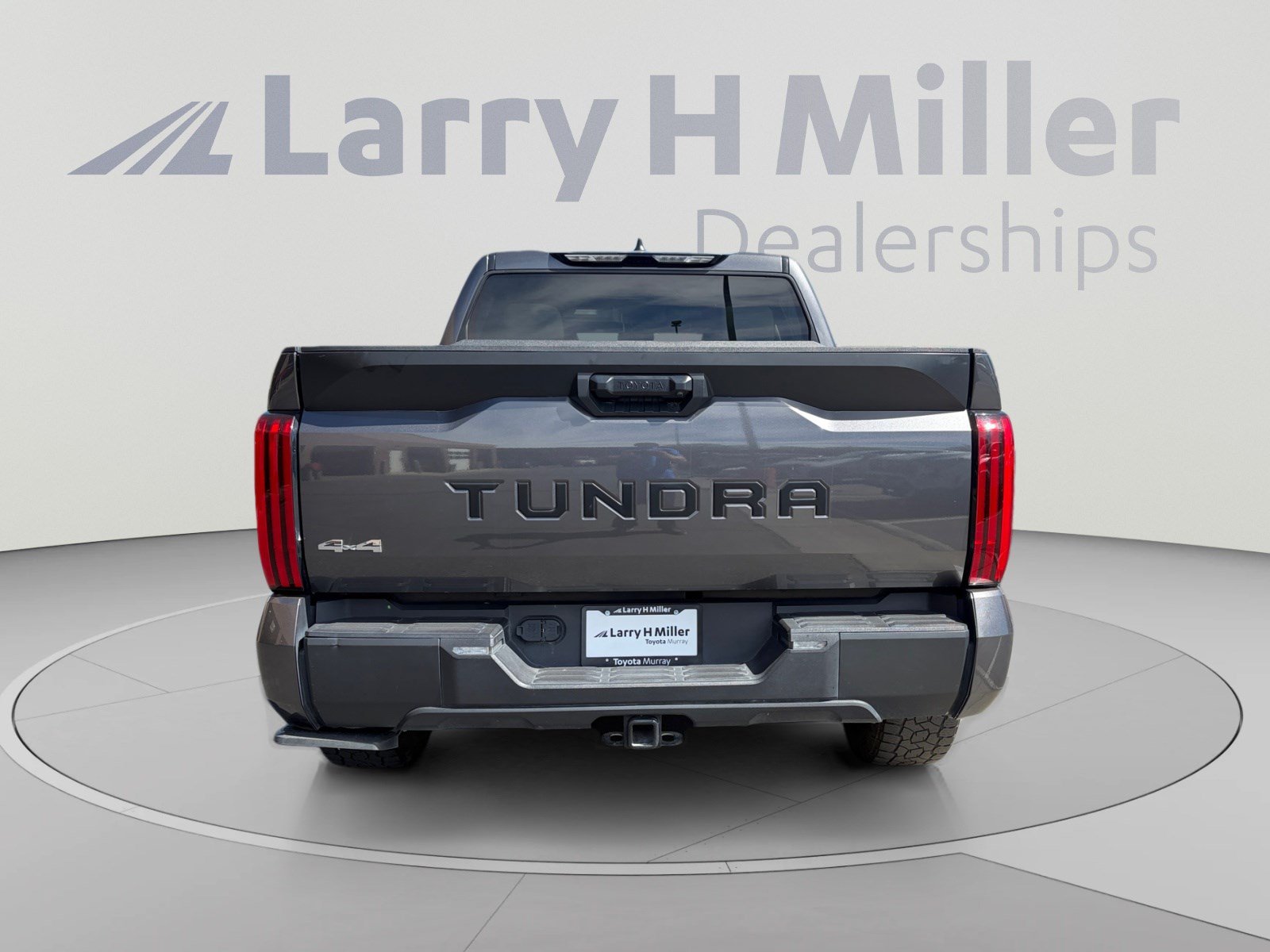 Used 2024 Toyota Tundra SR5 AWD/4WD image 4