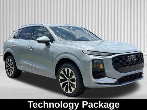 New 2026 Audi Q3 quattro 2.0T AWD/4WD image 7