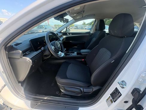 Used 2025 Kia K5 LXS FWD image 25