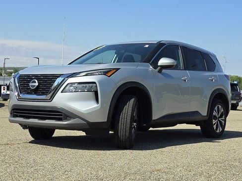 Used 2023 Nissan Rogue SV AWD/4WD image 11