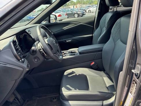 Used 2026 Lexus RX 350 Premium w/ Convenience Package AWD/4WD image 3