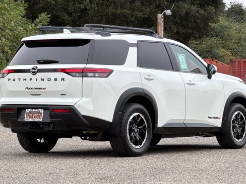 Used 2024 Nissan Pathfinder Rock Creek AWD/4WD image 4