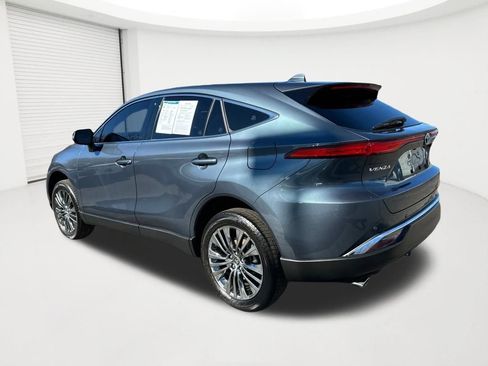 Used 2023 Toyota Venza Limited AWD/4WD image 7