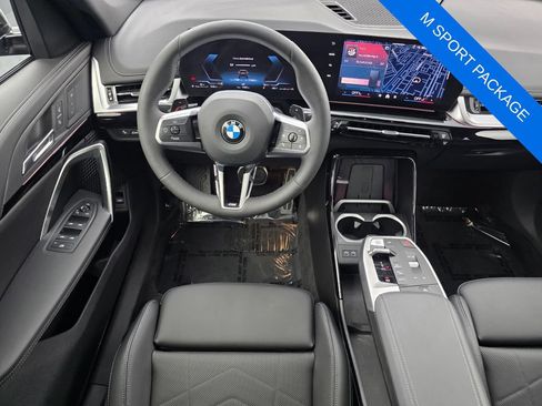 Used 2025 BMW X1 xDrive28i w/ M Sport Package AWD/4WD image 13