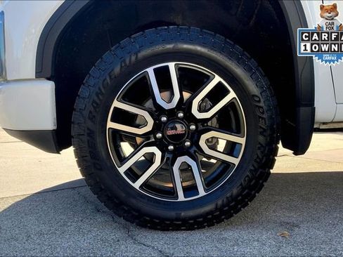 Used 2021 GMC Sierra 1500 AT4 w/ AT4 Value Package image 9