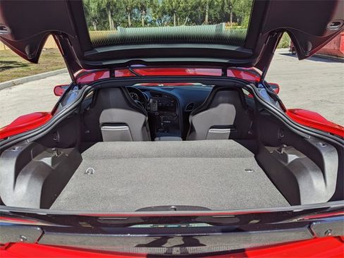 Used 2019 Chevrolet Corvette Grand Sport image 10