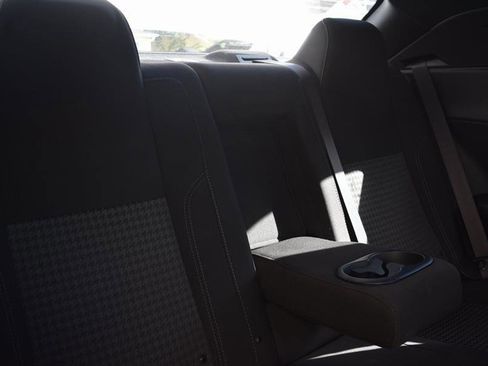 Used 2023 Dodge Challenger SXT image 29