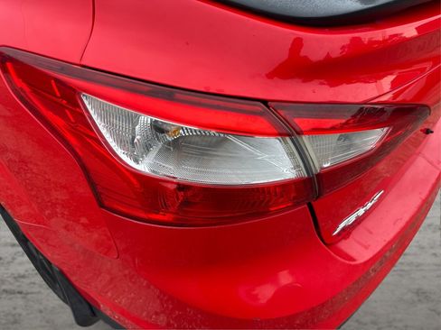 Used 2012 Ford Focus SE FWD image 21