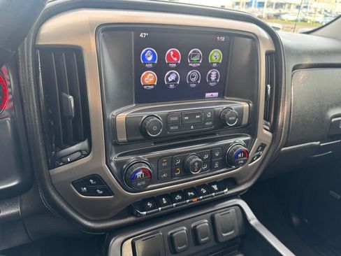 Used 2016 GMC Sierra 3500 Denali image 16