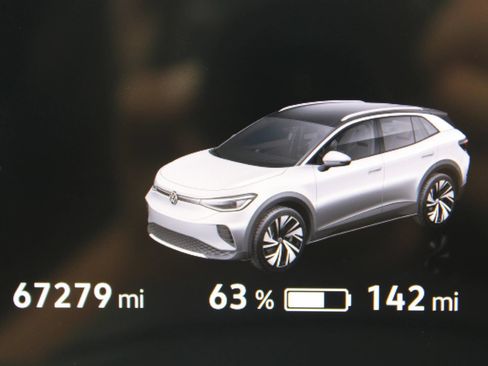 Used 2021 Volkswagen ID.4 Pro RWD image 23