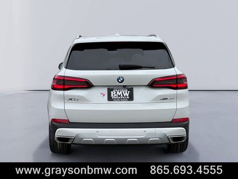 Used 2023 BMW X5 xDrive40i image 4