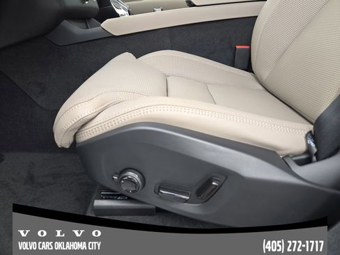 New 2026 Volvo XC90 B6 Ultra w/ Lounge Package AWD/4WD image 23