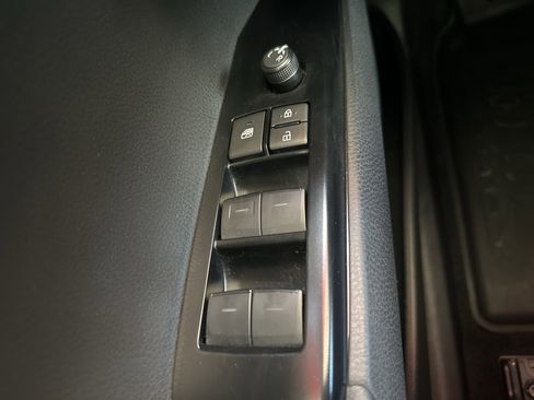 Used 2025 Toyota Camry LE image 22